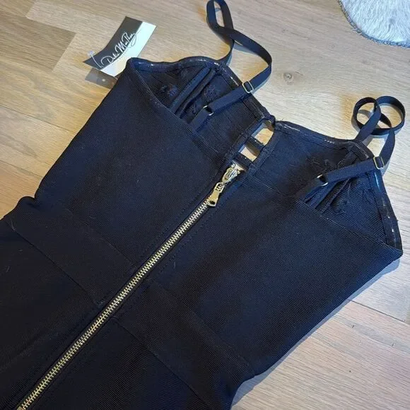 Dalia Macphee Black & Gold Bodycon Military Jumpsuit Size 2/4 Small NWT